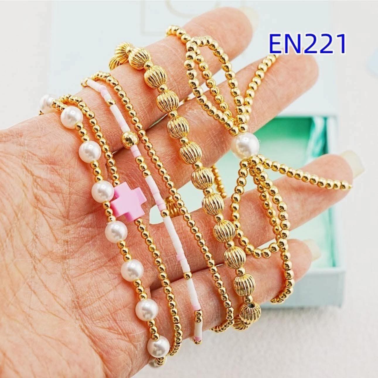 BLACK FRIDAY DEAL! E n€wton bracelet set