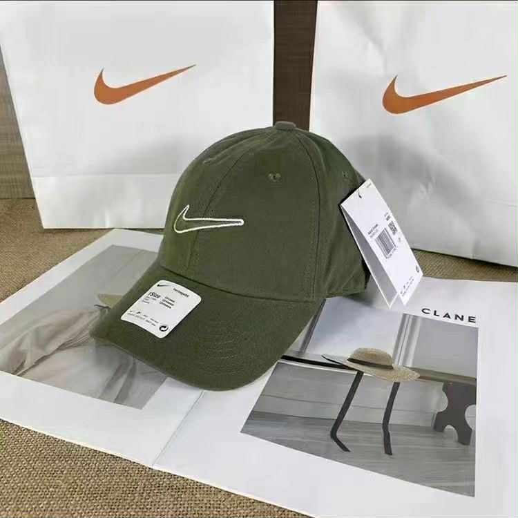 Adult N!k€ hats, many colors available