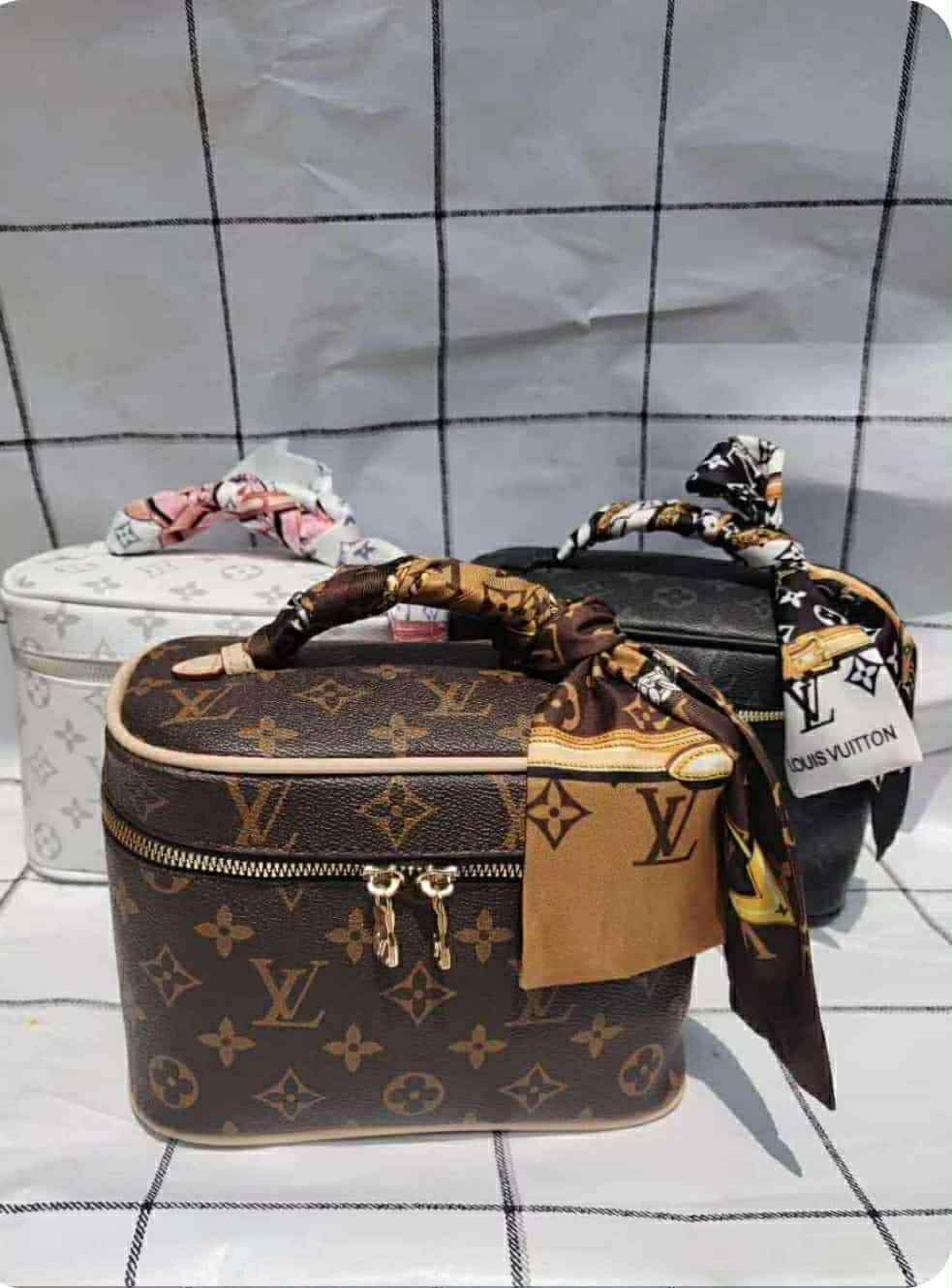 Makeup, travel totes w twilly