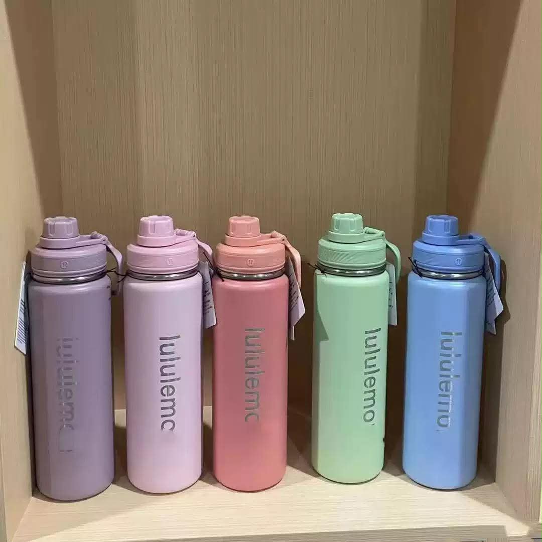 Lulu🍋 water bottles