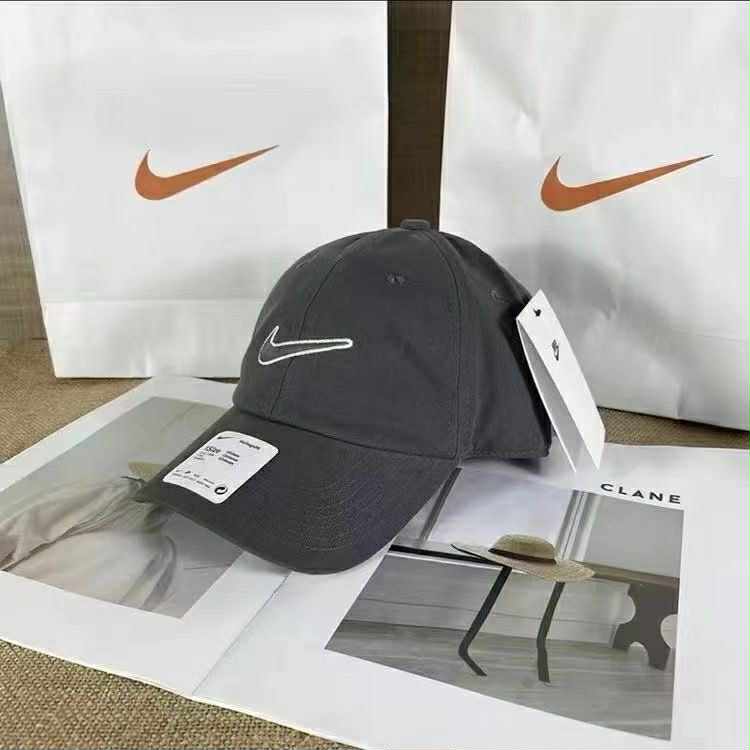 Adult N!k€ hats, many colors available